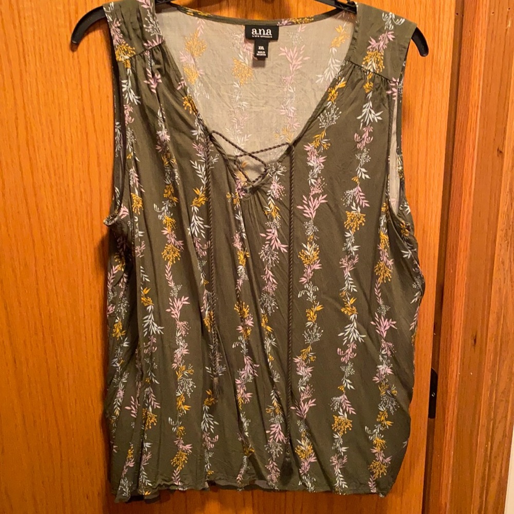 Ana brand tank